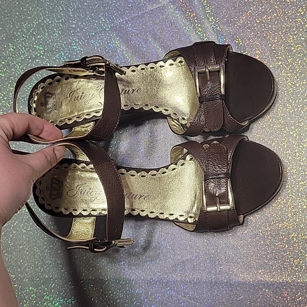Y2k Vintage Juicy Couture Brown Leather Peep Toe Wedge Sandal SZ:9.5 - Picture 2 of 9